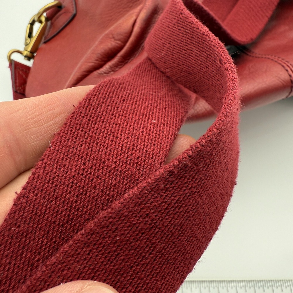 Fossil Crossbody Bag Red Leather Boho Classic‎ Small Duffle Satchel Adjustable - Picture 11 of 16